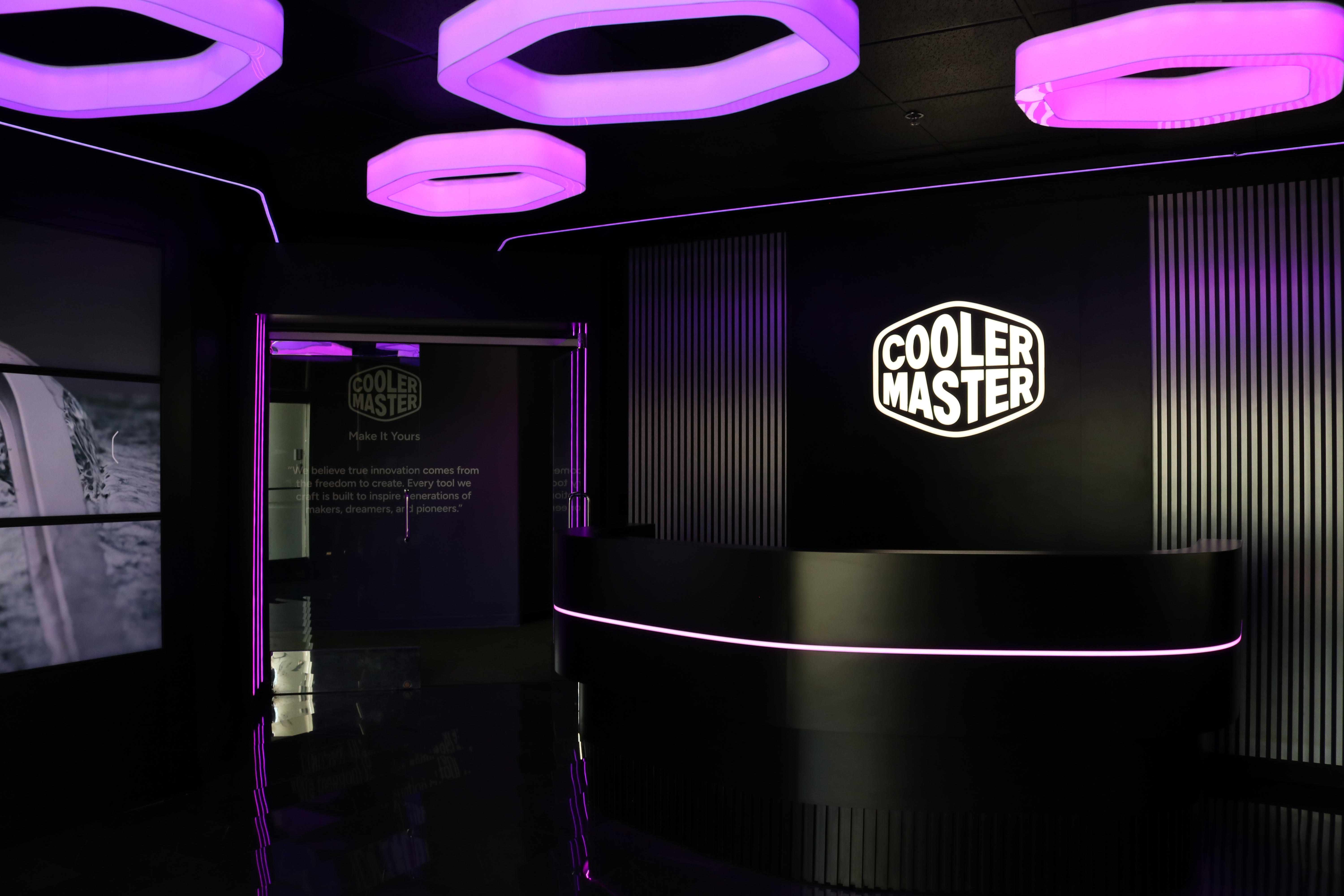 Cooler Master exhibit 6 by AMG