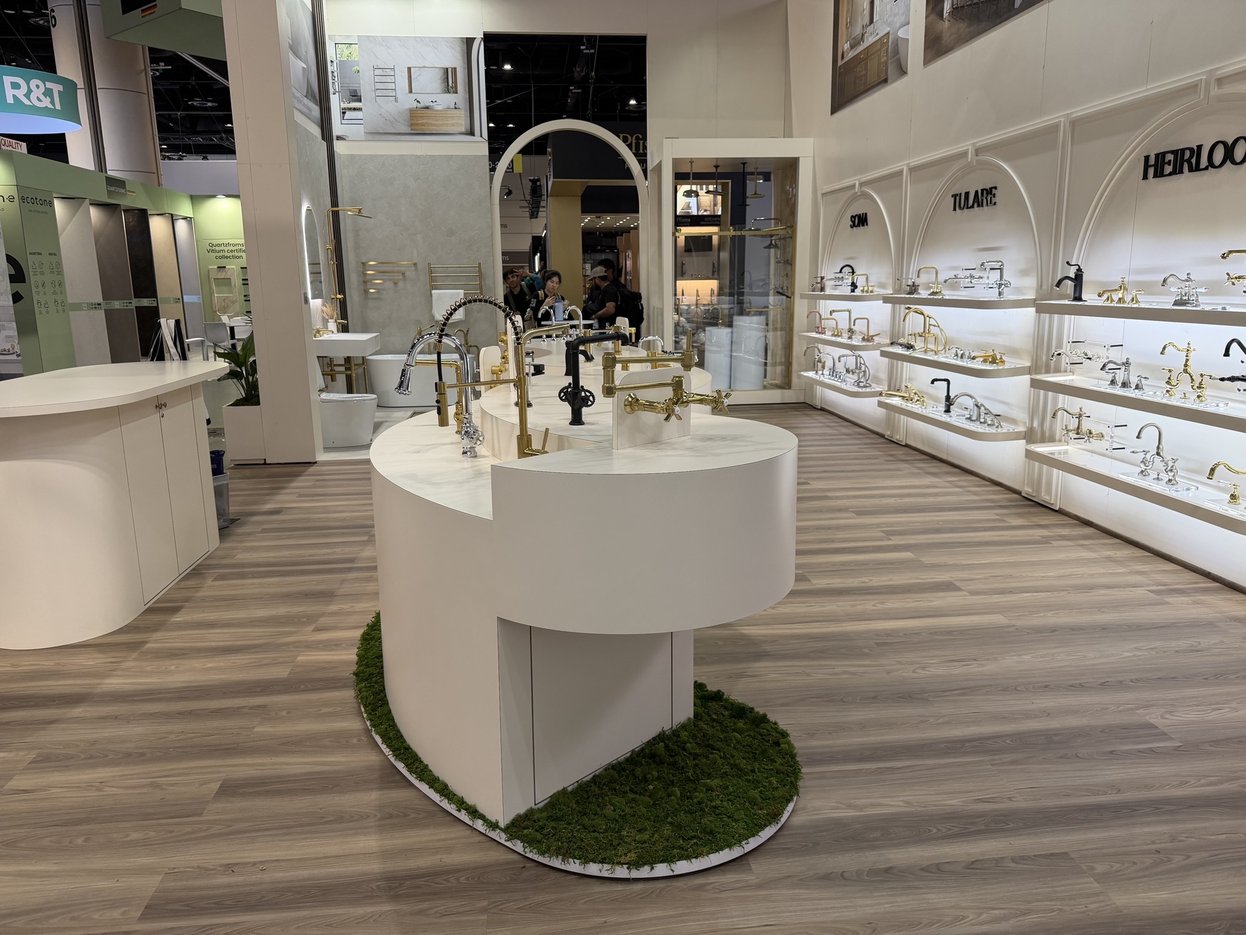 LVC Kingston exhibit 21 by AMG